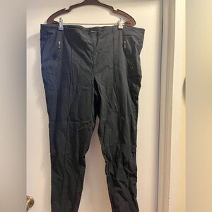 Michael Studio Collection Black Slim Leg Pull On Pants Plus Sz 22